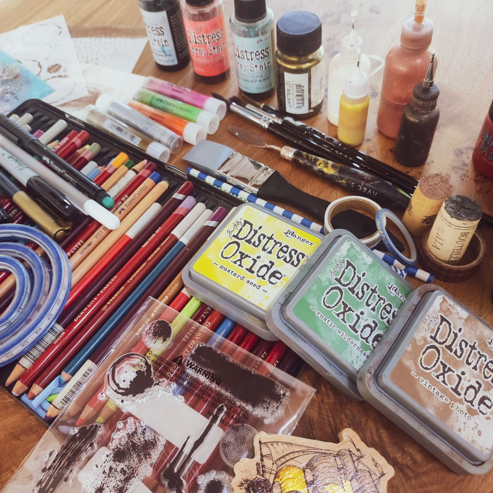 Mixed Media Atelier